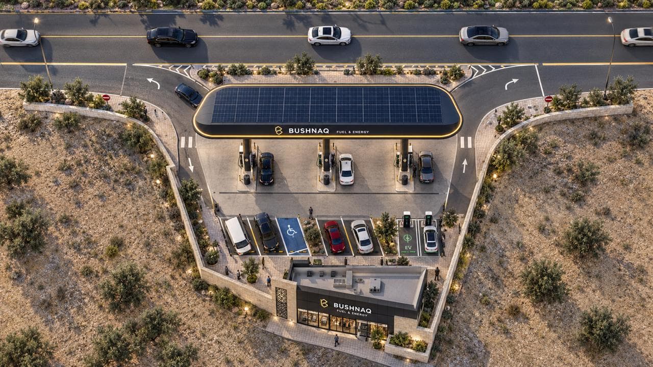 Aerial view: canopy, EV bays and market